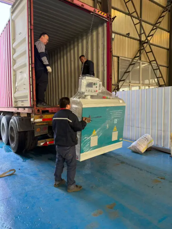 HDPE qəlyan/şişa boru istehsal xəttinin daşınması