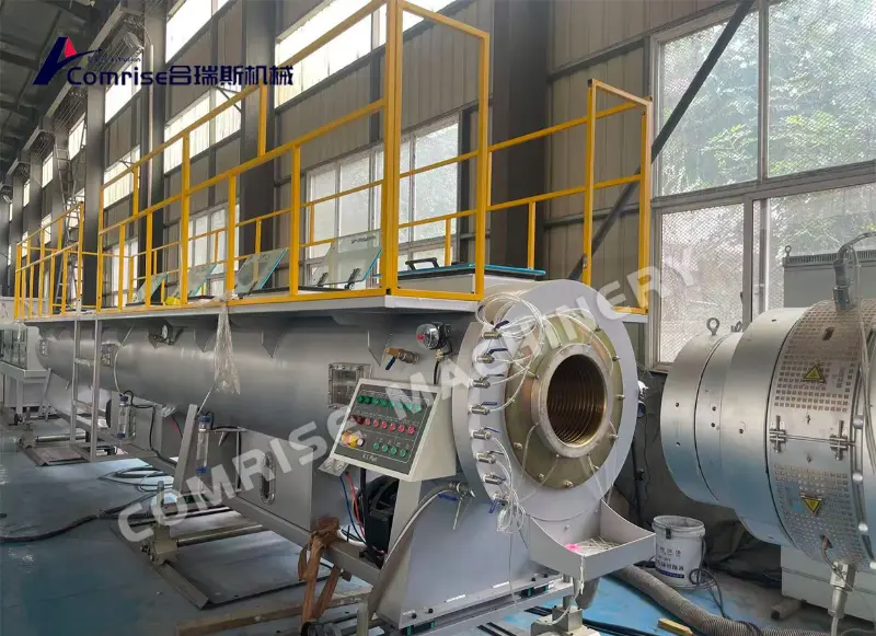 Böyük Diametrli PE Boru Ekstruziya Xəttinin (200–500 mm) Zavod Sınaqını Uğurla Tamamladı